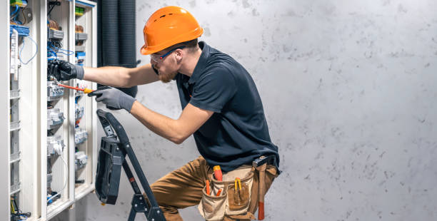 Best Emergency Electrician Near Me  in Streamwood, IL